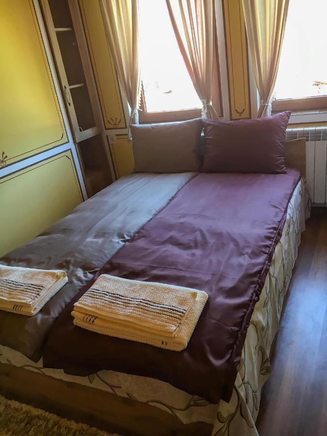 Стаи За Гости Бащино Огнище Koprivshtitsa Esterno foto